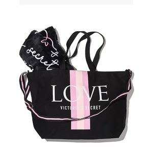 💗 Victoria’s secret weekender bag 🔥 NWT